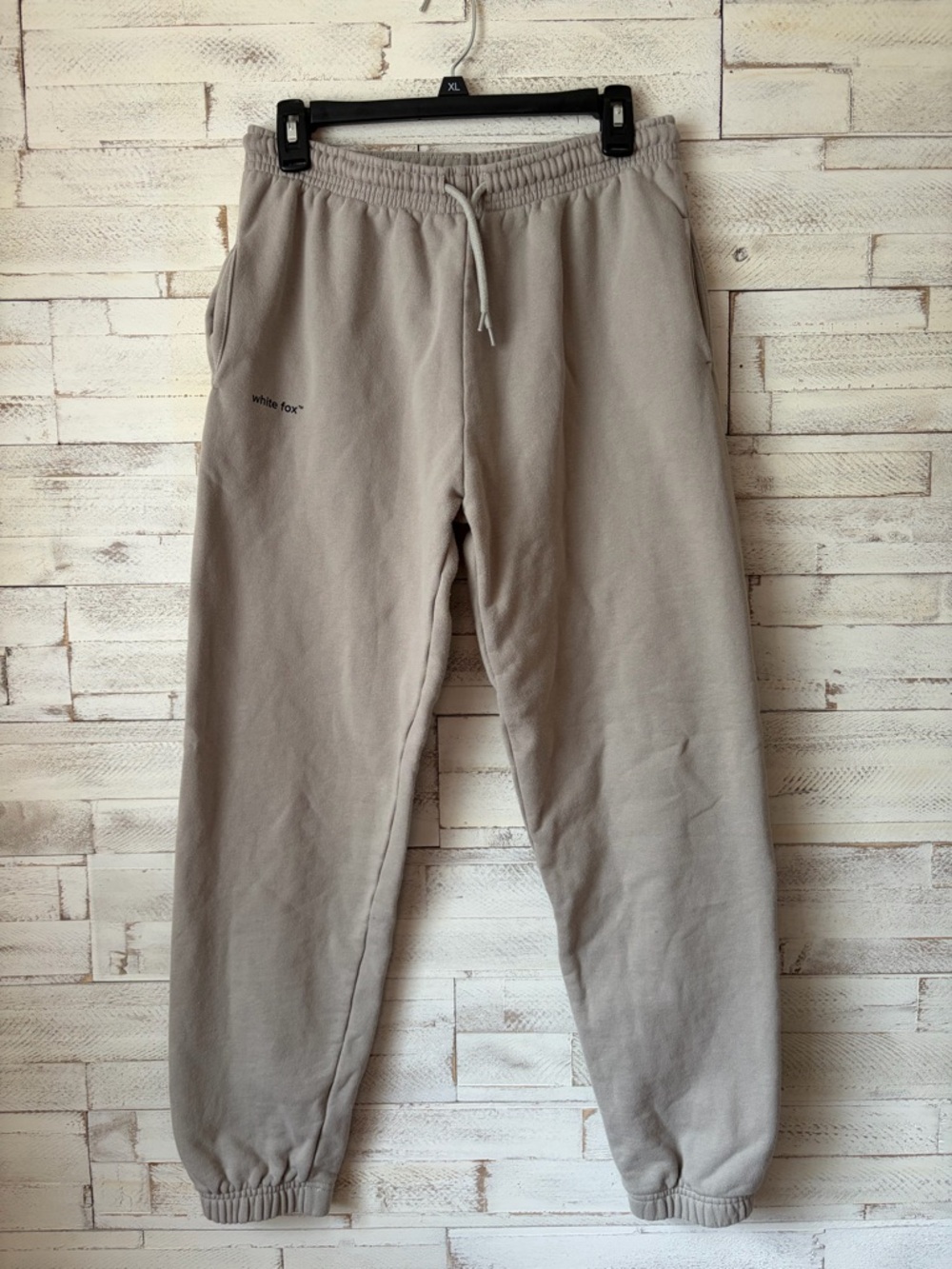 White fox Beige Drawstring Sweatpants medium womens